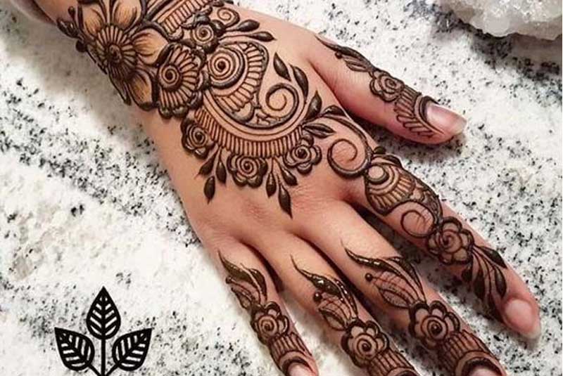 Simple Arabic Mehendi